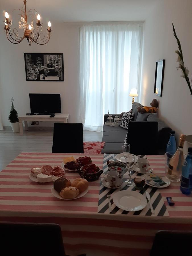 Hollywood Apartament Kosciuszki Lodž Exteriér fotografie